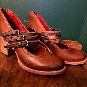 Freebird Brown Leather Heels with Straps